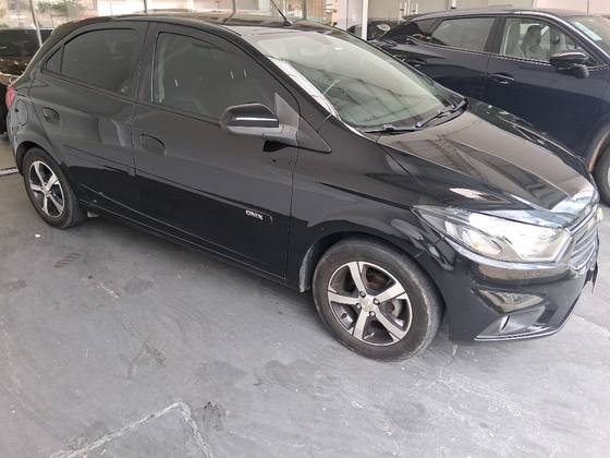 CHEVROLET ONIX 1.4 MPFI LTZ 8V FLEX 4P AUTOMÁTICO CHEVROLET ONIX 1.4 MPFI LTZ 8V FLEX 4P AUTOMÁTICO